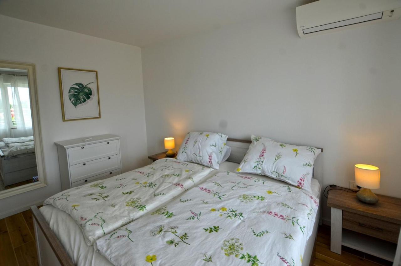 Sarah Apartment Rovinj Eksteriør bilde